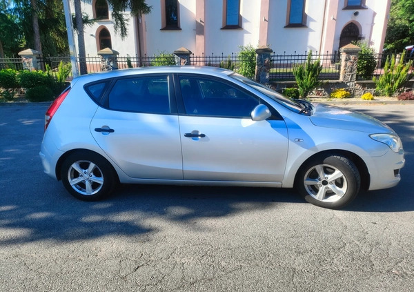 Hyundai I30 cena 13300 przebieg: 252000, rok produkcji 2007 z Kowalewo Pomorskie małe 37